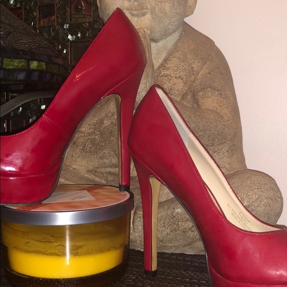 Red Hot🌶 - Picture 3 of 7